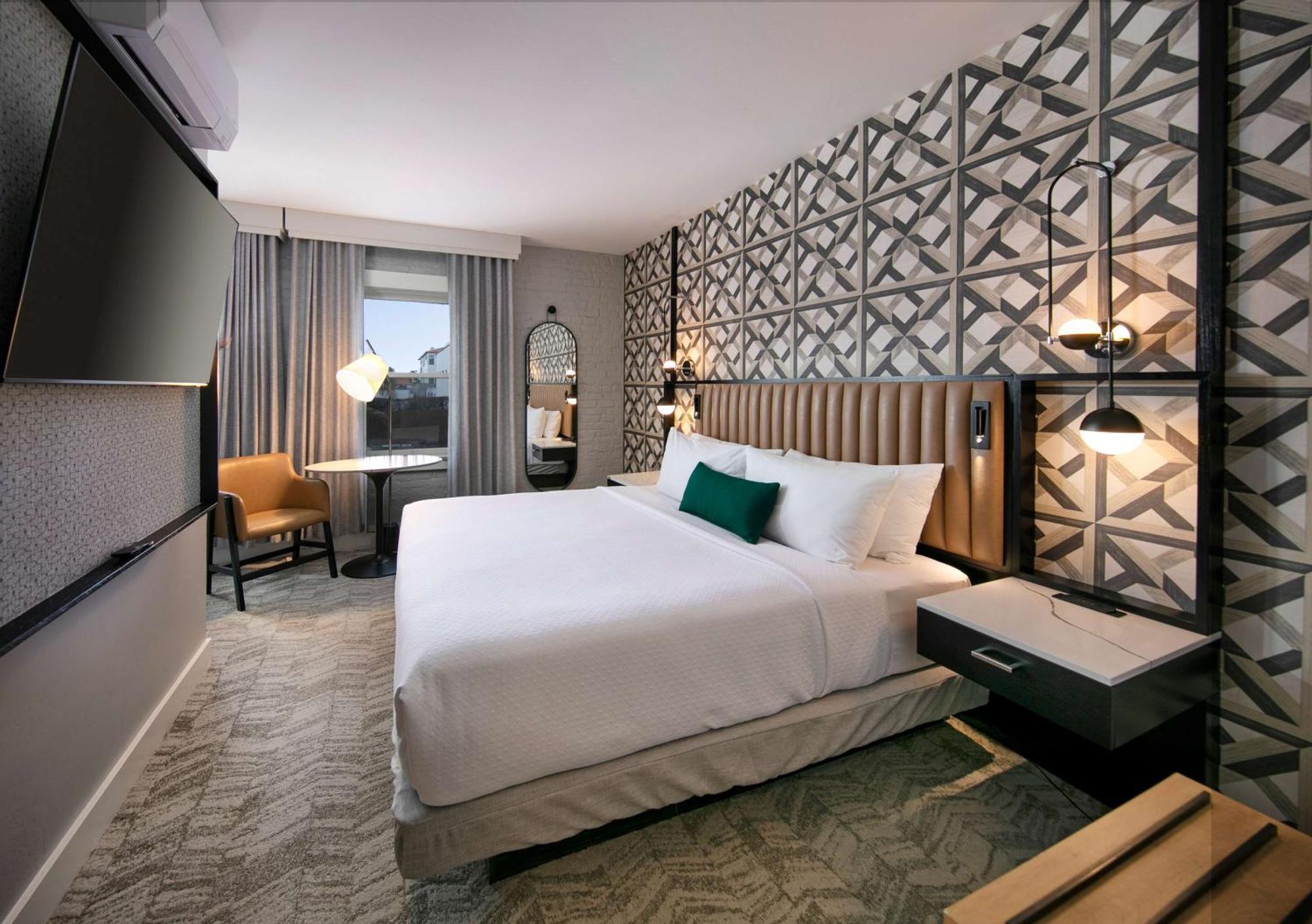 Hotel Virginia Santa Barbara, Tapestry Collection By Hilton Экстерьер фото